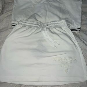 Prada Milano Tennis set Size L.